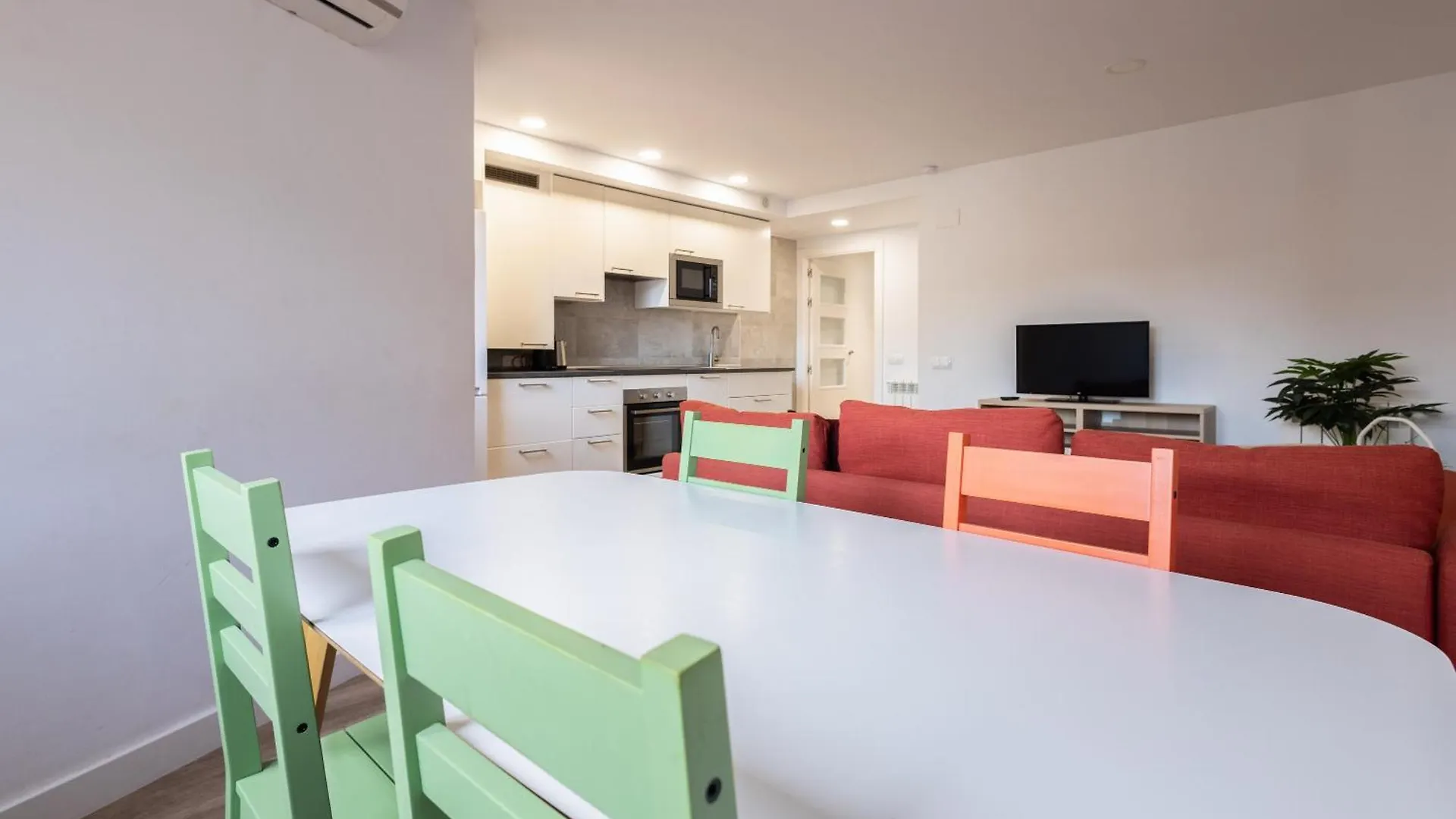 Stay U-Nique Apartments Fabra I Puig Barcelona